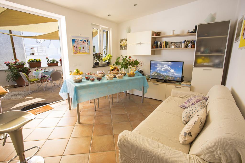 B&B Celestina Ischia Lacco Ameno  Bagian luar foto
