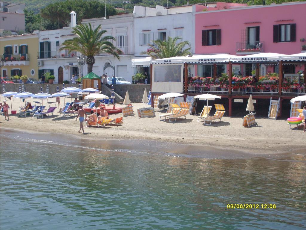 B&B Celestina Ischia Lacco Ameno  Bagian luar foto