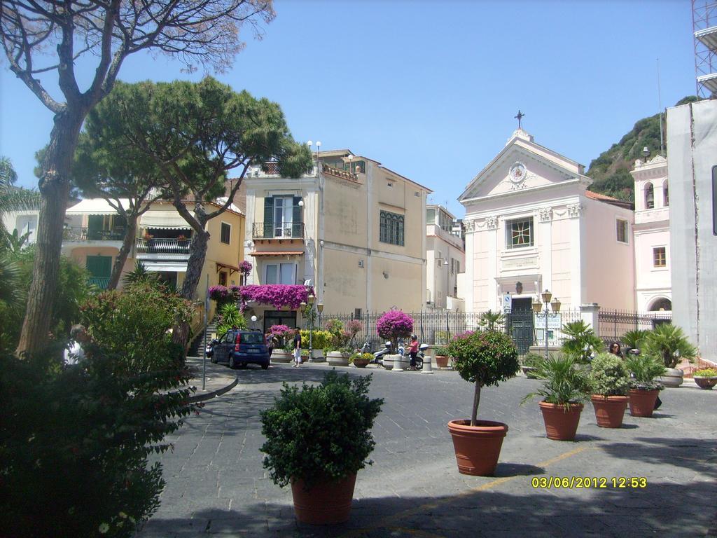 B&B Celestina Ischia Lacco Ameno  Bagian luar foto
