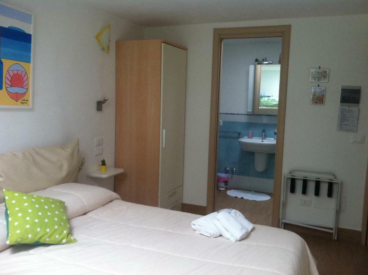 B&B Celestina Ischia Lacco Ameno  Bagian luar foto